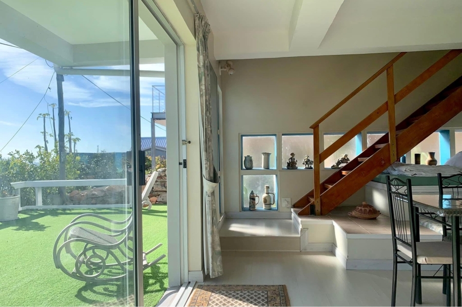 To Let 2 Bedroom Property for Rent in Mossel Bay Central Western Cape